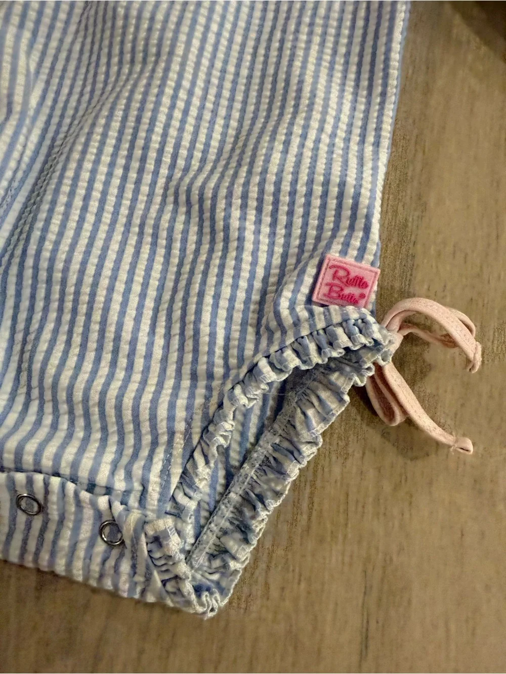 Ruffle Butt’s Baby Girls Seersucker Stripe Rashguard One Piece Swimsuit 6-12 mo